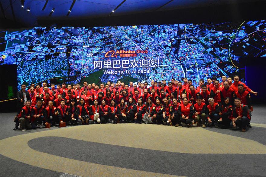 179952044087123372(1).jpg 凱潛濾油機(jī)團(tuán)隊(duì)赴阿里巴巴總部學(xué)習(xí)探討跨境電商經(jīng)驗(yàn)