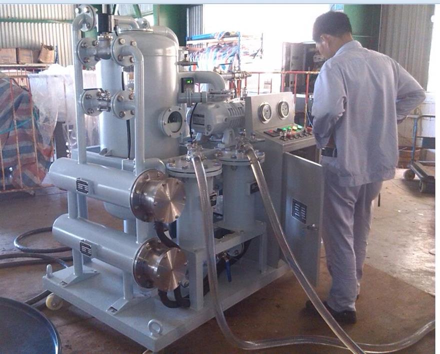 I3(7R(C_PWIPU$EQ4`FFQPM.jpg 真空濾油機減壓分離效果